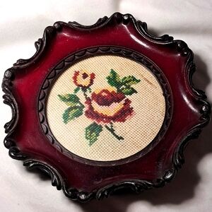VTG Victorian Round Molded Frame, Red Rose Petit Point Stiched Art